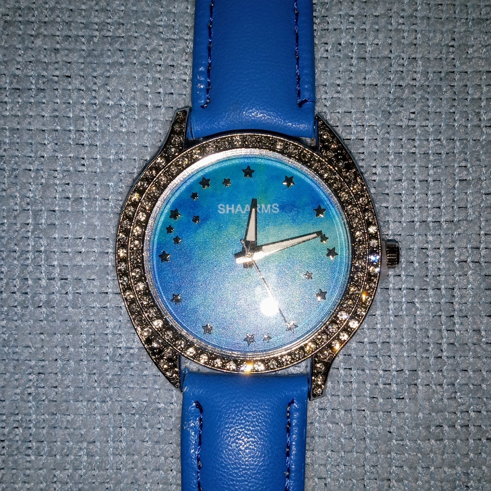 Women's elegant rhinestone star quartz wacth